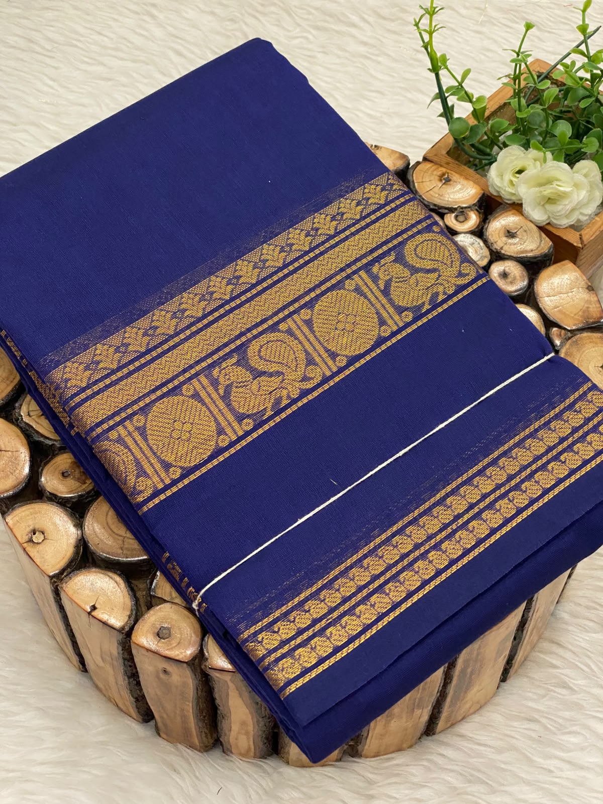 Chettinadu Cotton Sarees W/B