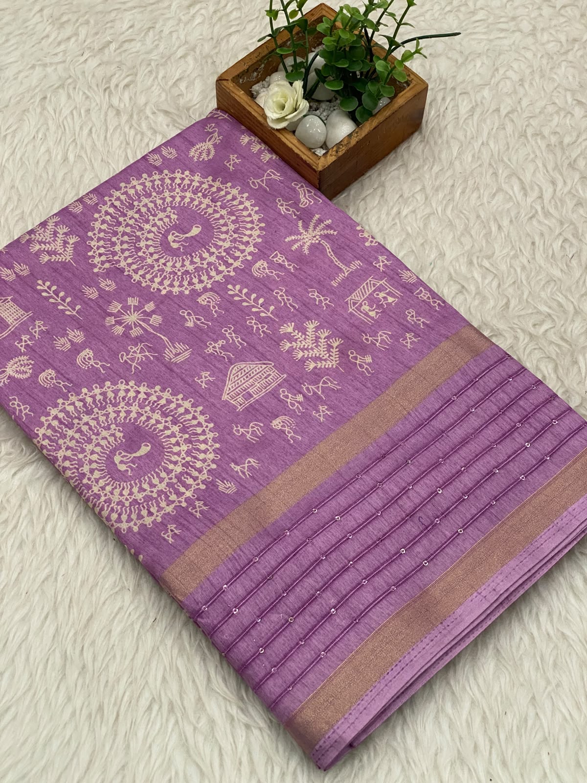 Iconic Border Sequence Sarees