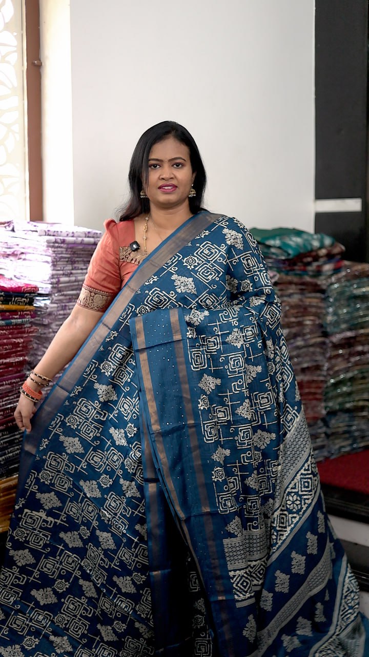 Iconic Border Sequence Sarees