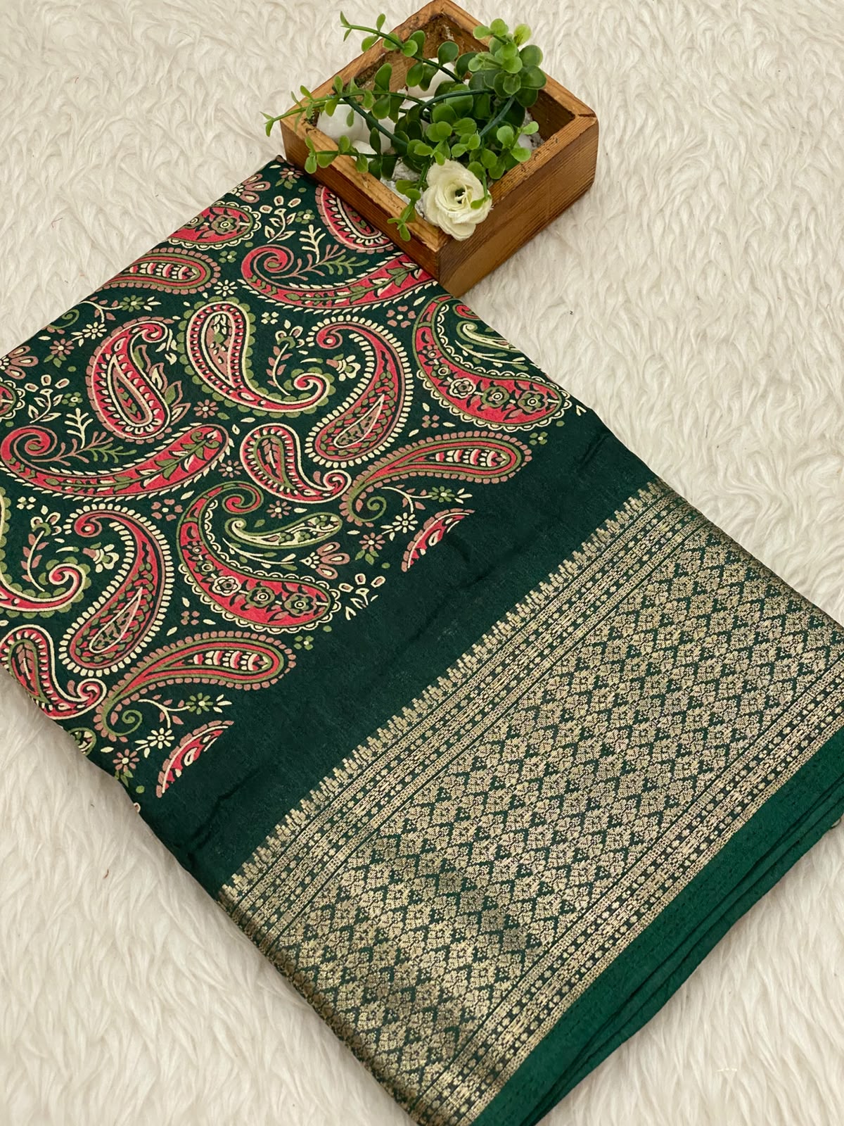 Iconic Silk Sarees -VOL1