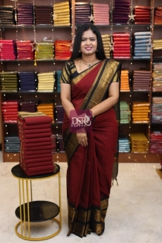 80's Count Chettinadu Sarees W/B