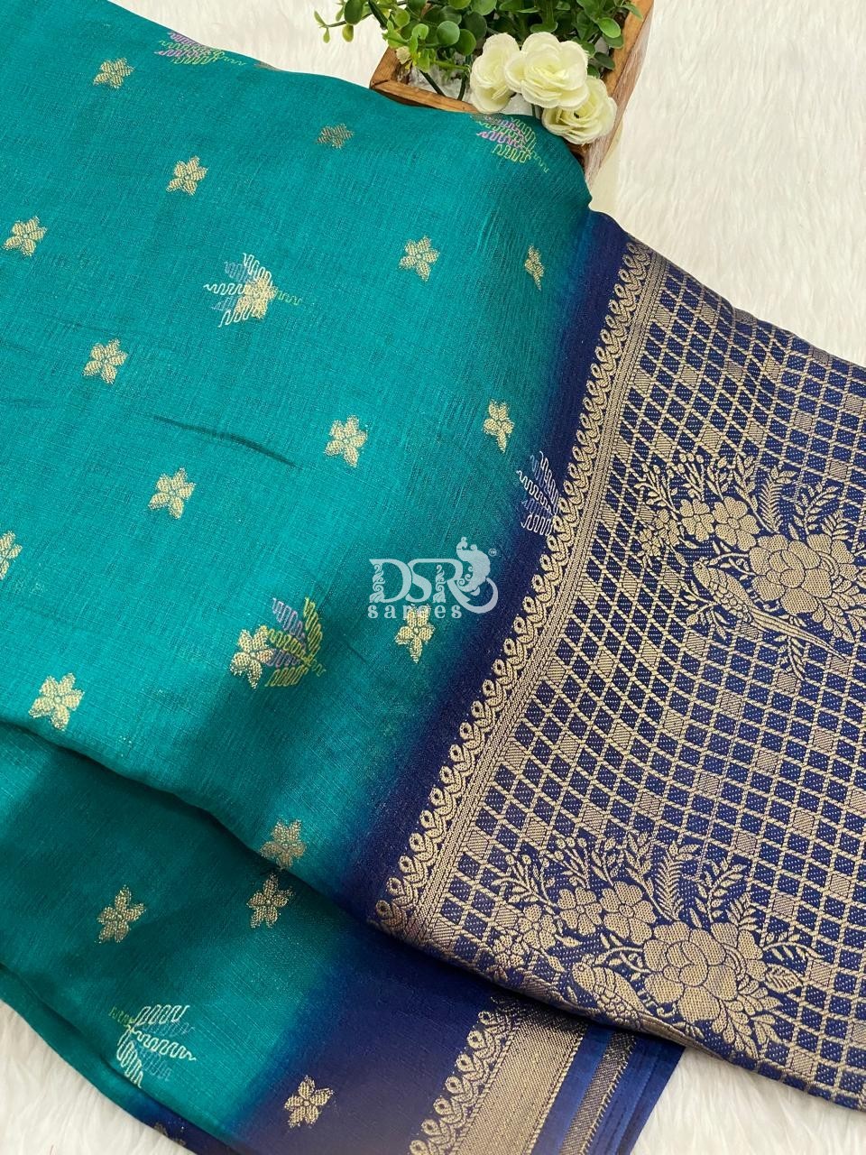 Dola Khadhi Saree