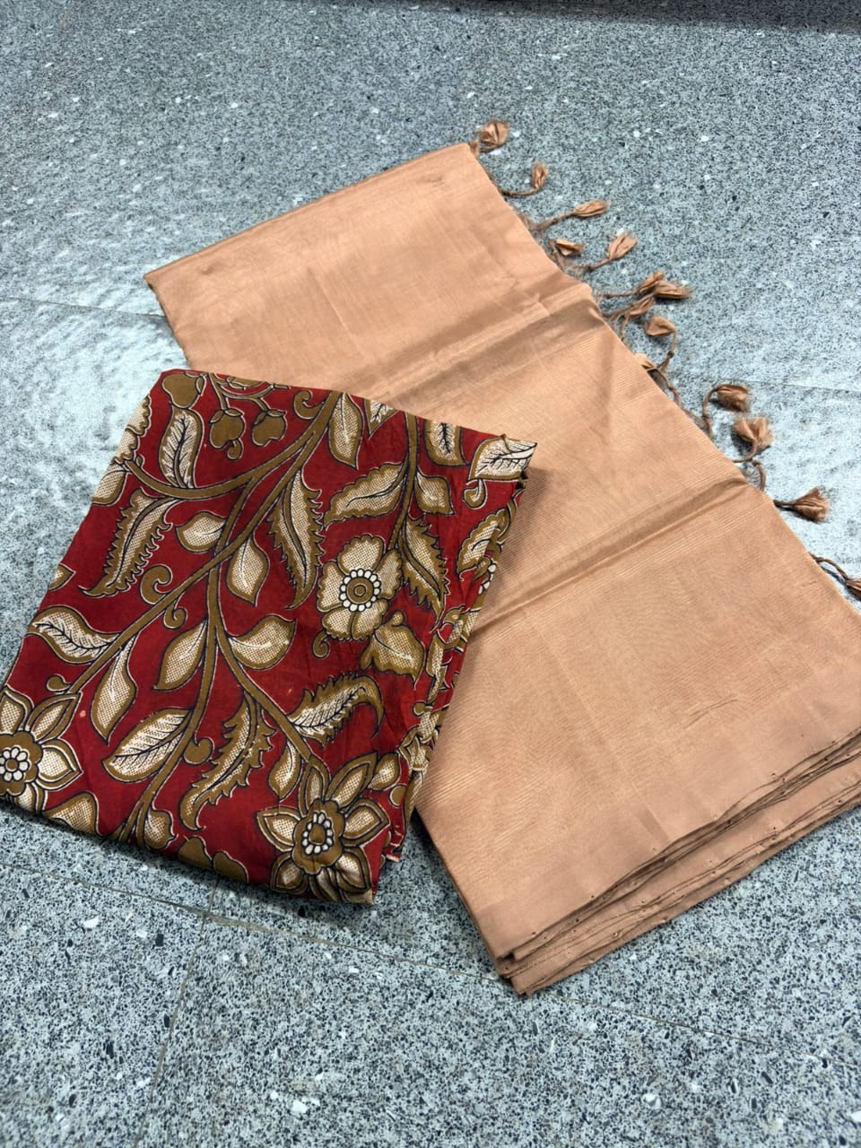 Handlooms Mangalagiri Pattu Saree
