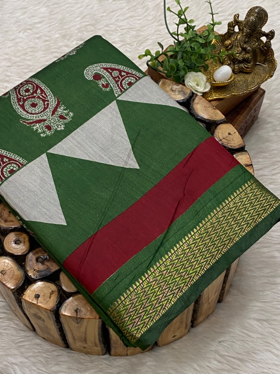Munga Tussar Silk Saree