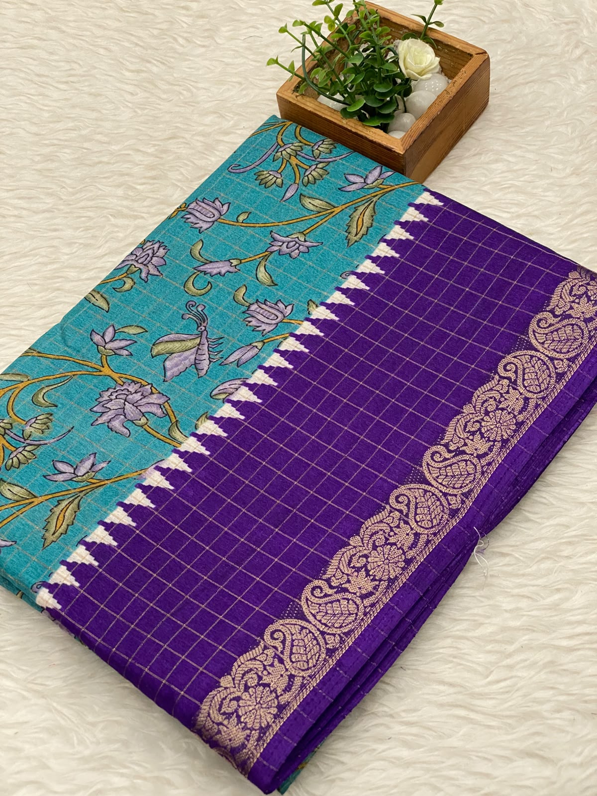 Zari dola sarees voll