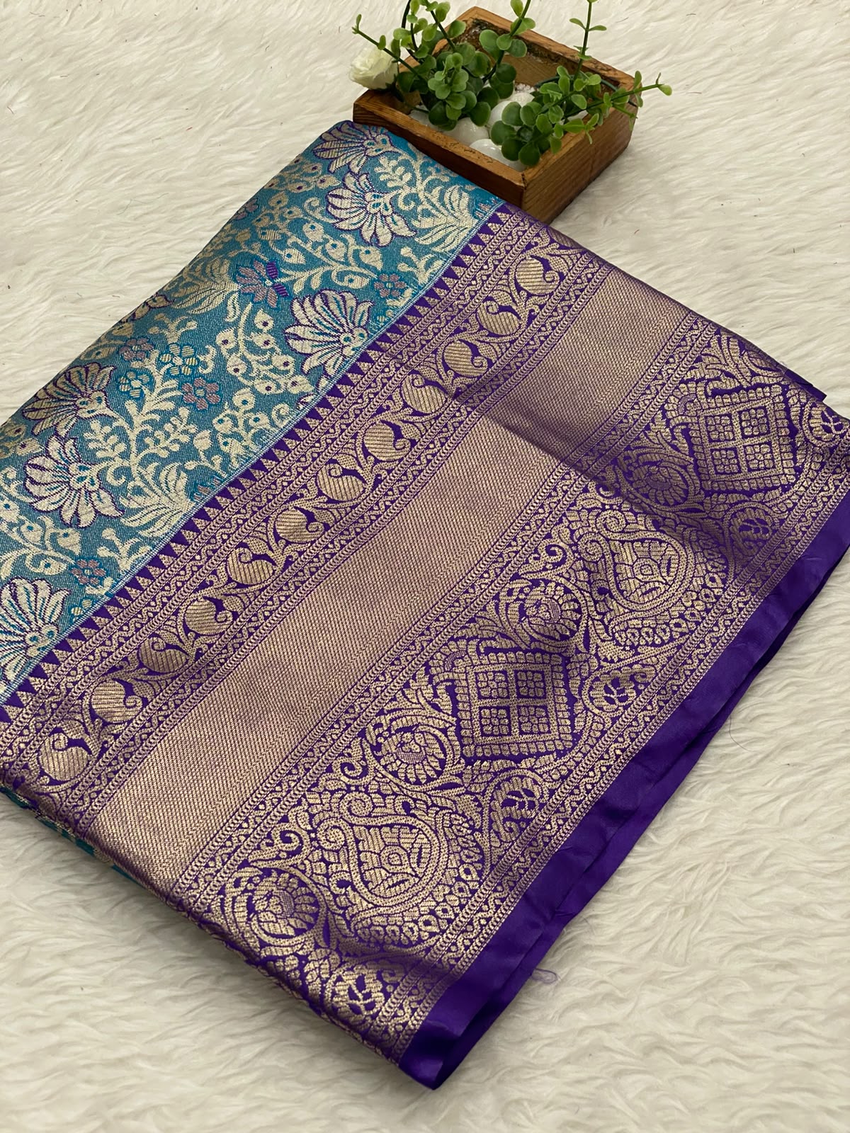 Semi Dharmavaram Pattu Saree