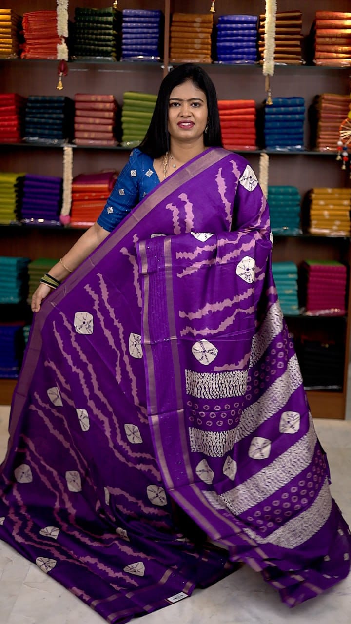 Border Sequence Dola Sarees