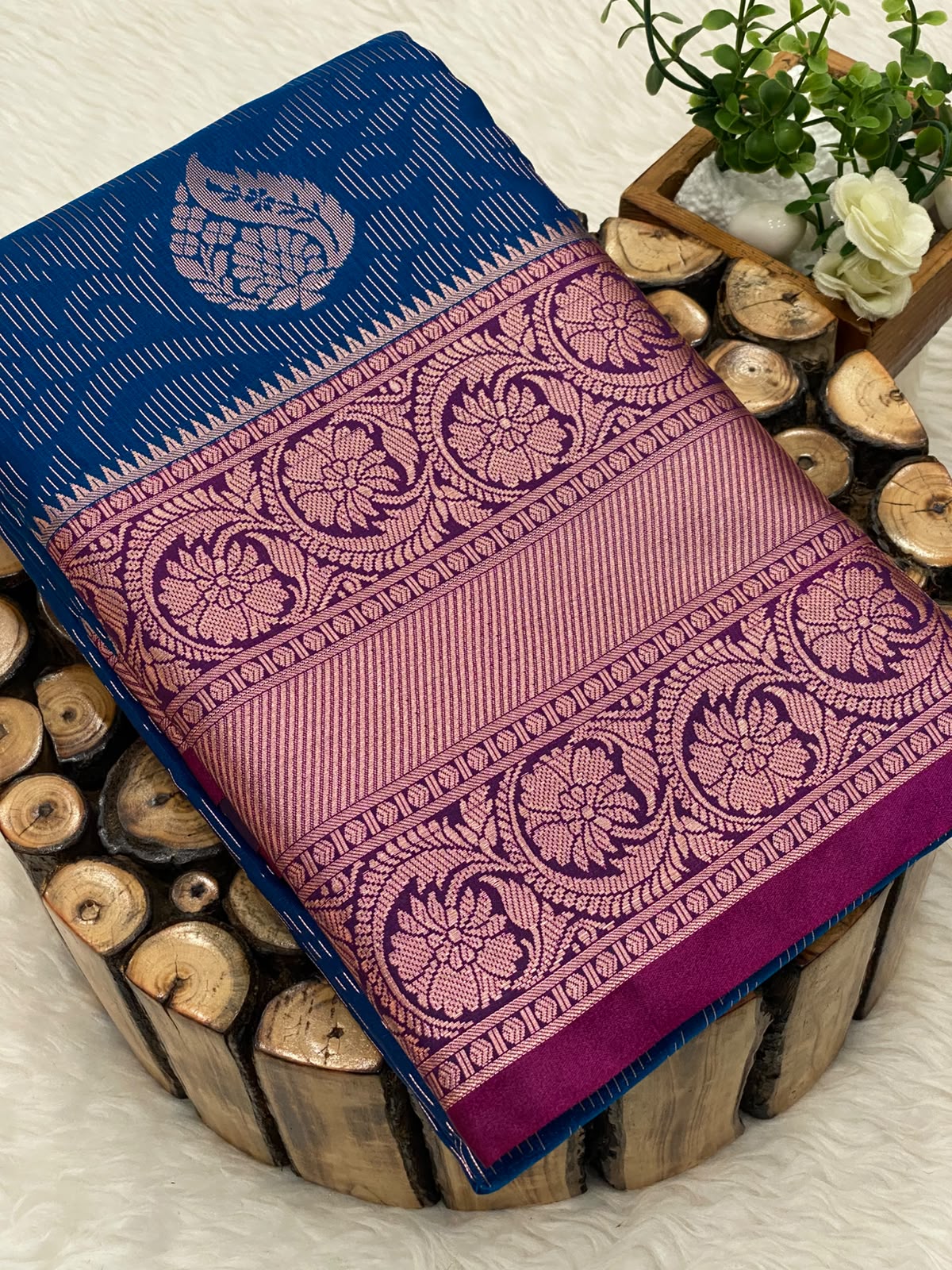 Semi Gadwal Pattu Sarees