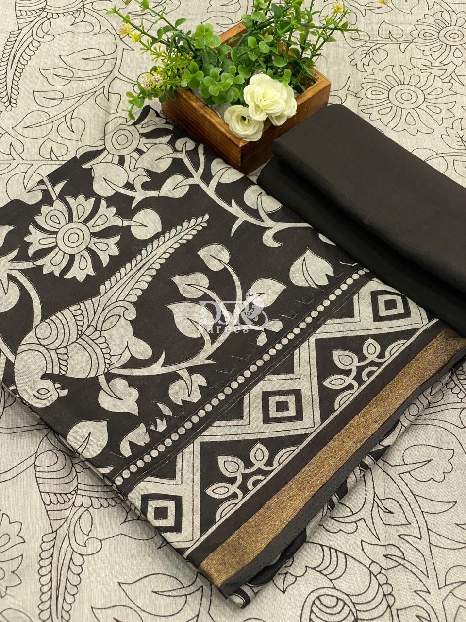 Semi Patola Silk salwar