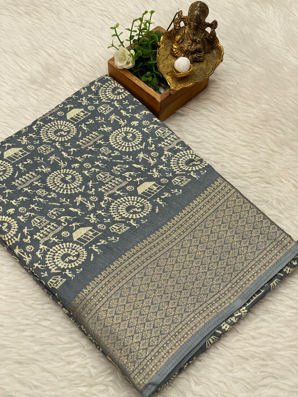 Iconic Dola Silk Sarees
