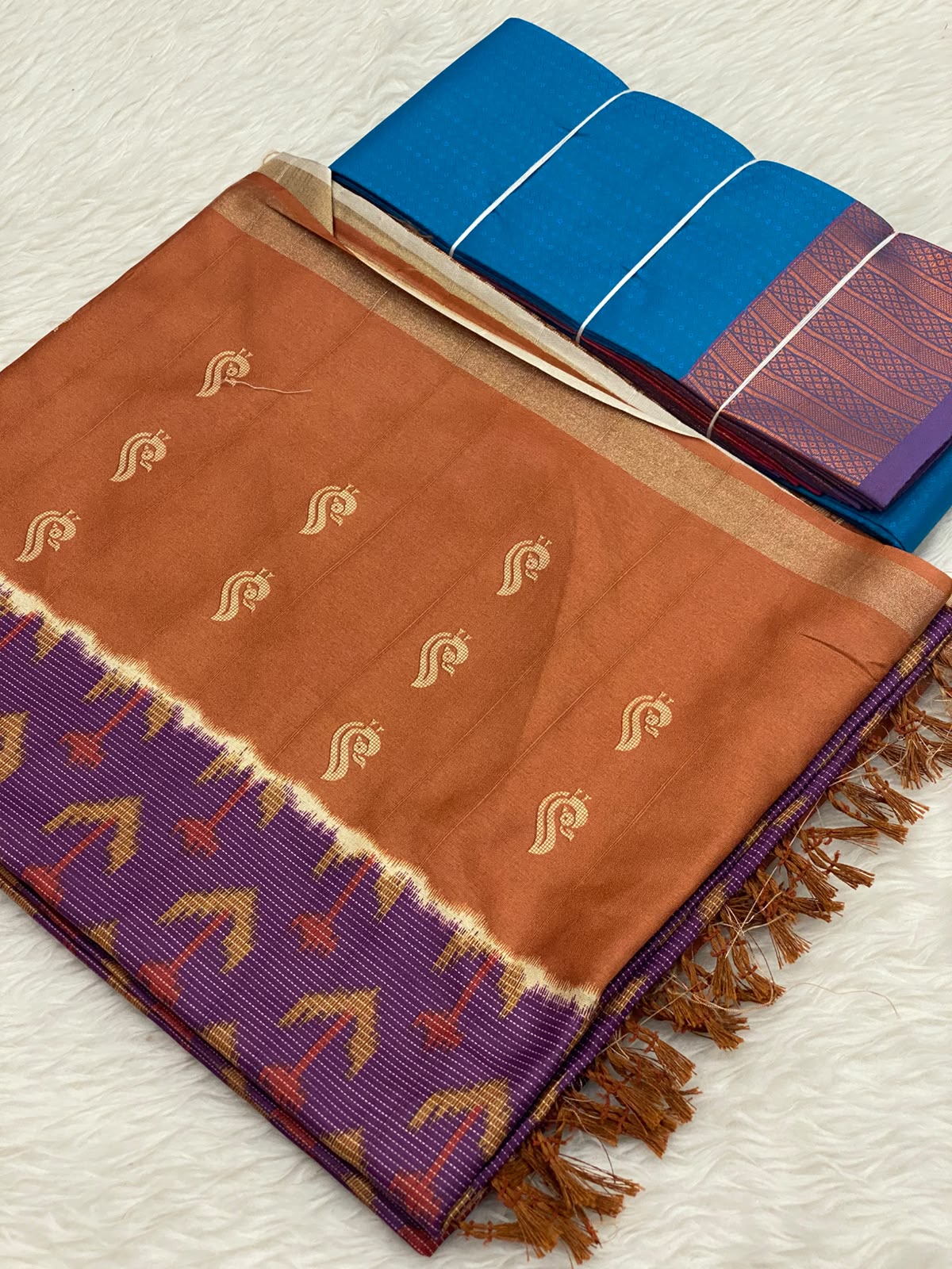 999-Jute Silk Embose Saree