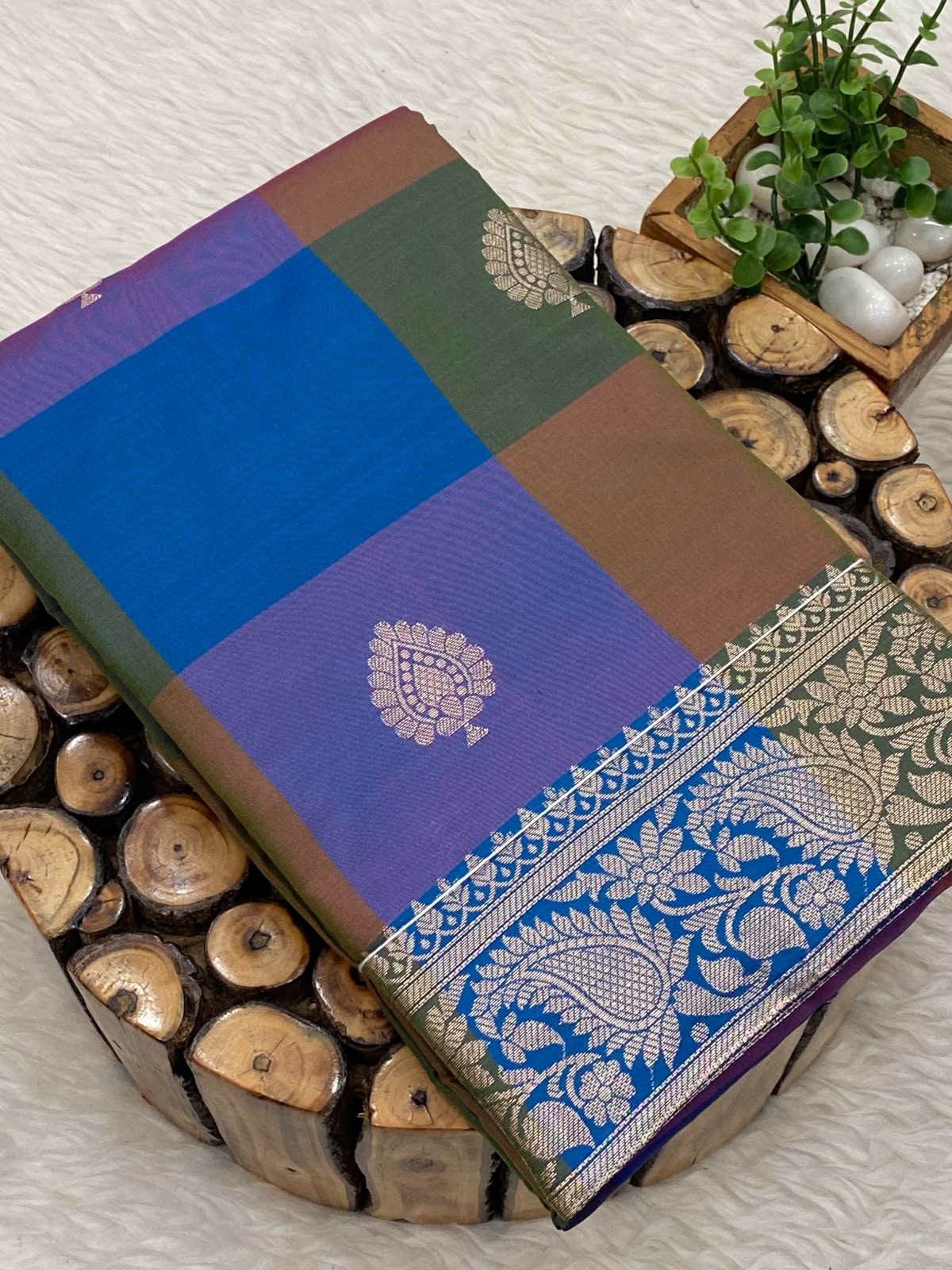 Paalum Pazhamum Katan Bridal Saree