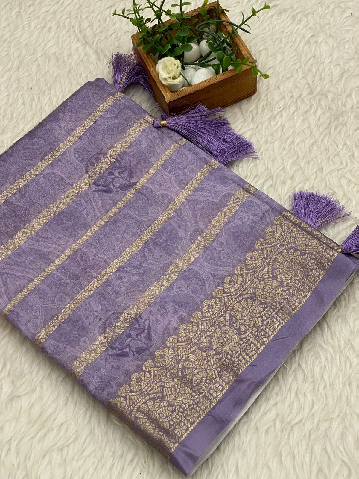 Zari Dola Saree