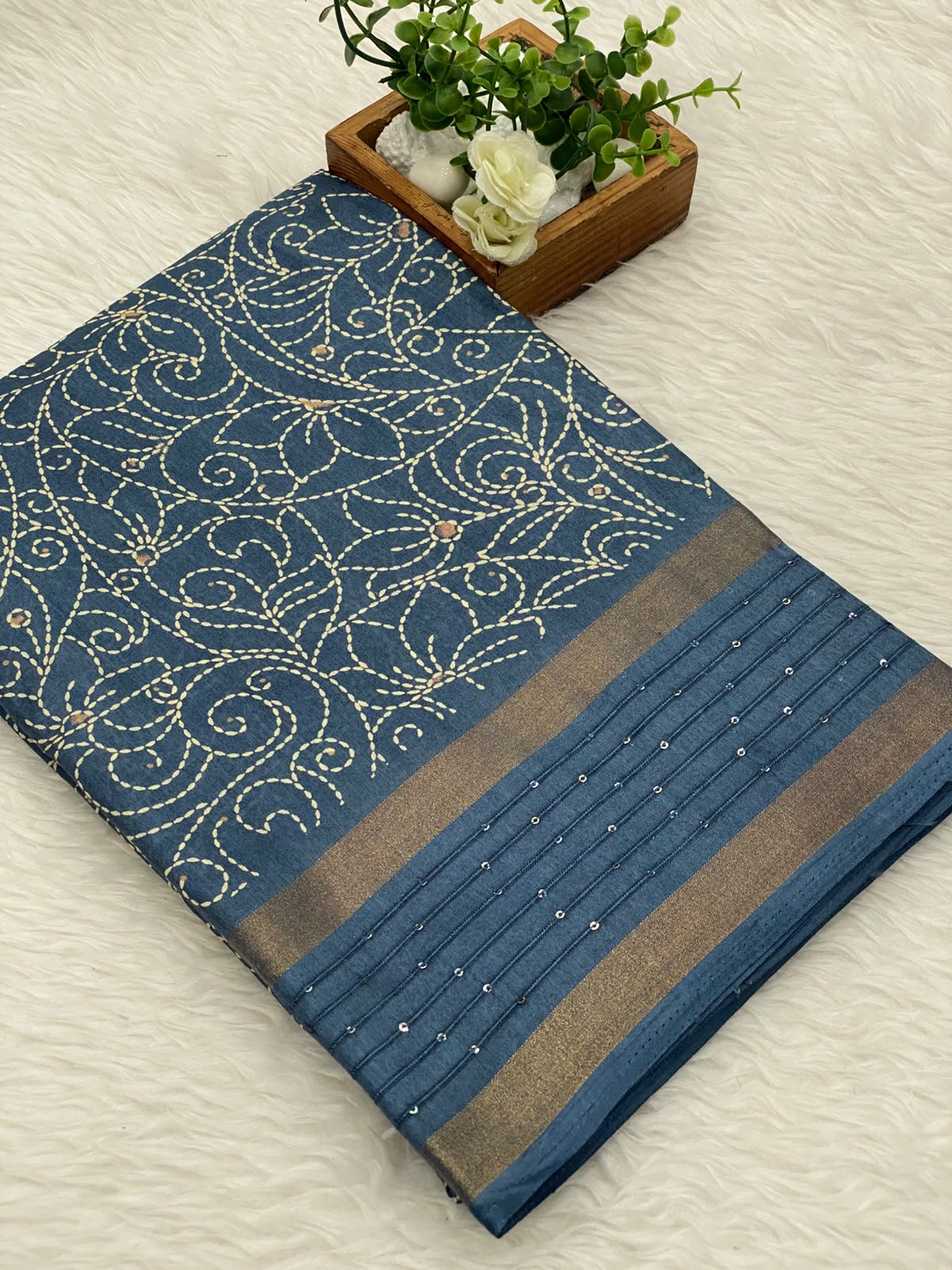 Iconic Border Sequence Sarees