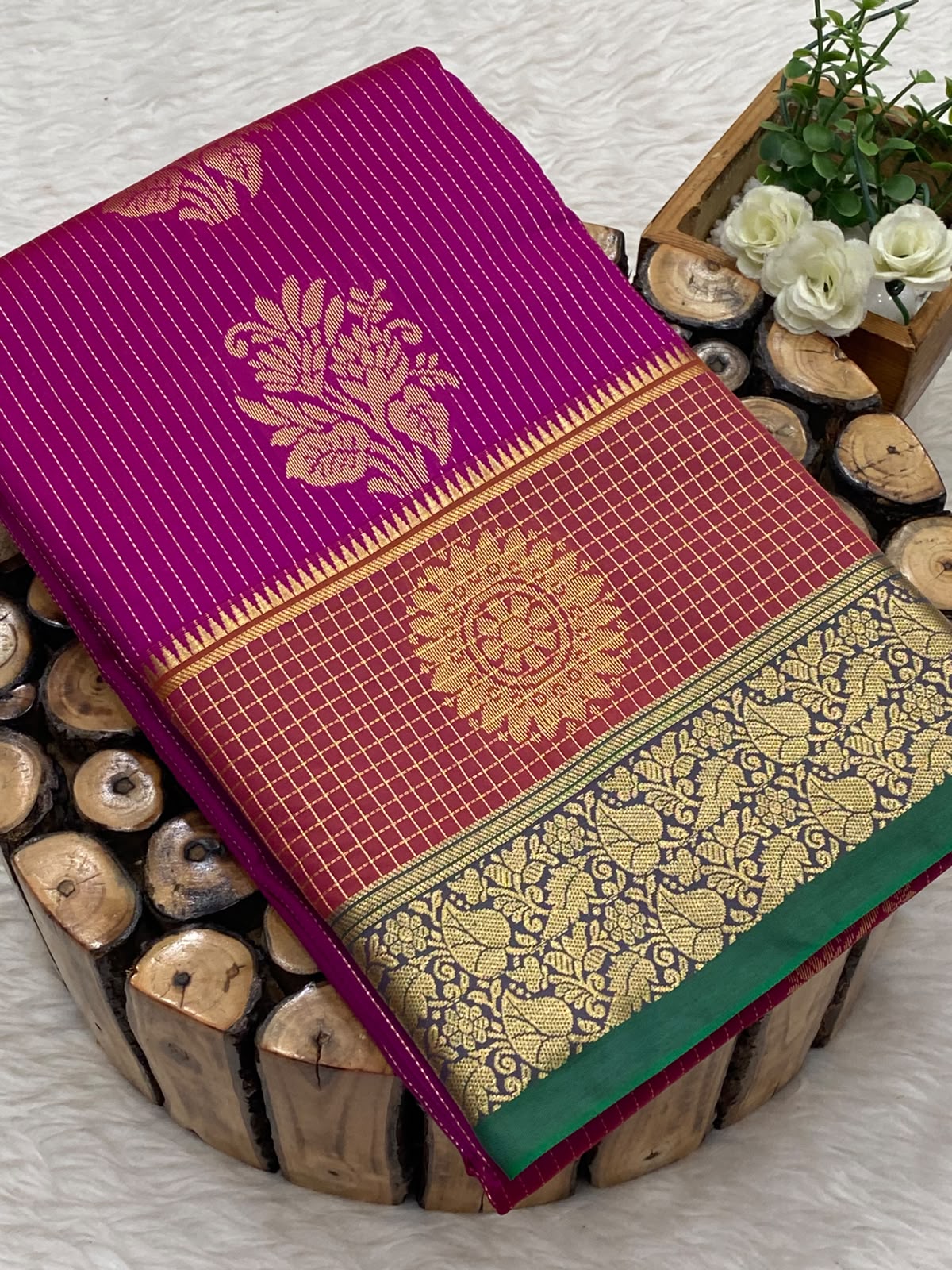 Semi Gadwal Pattu Sarees