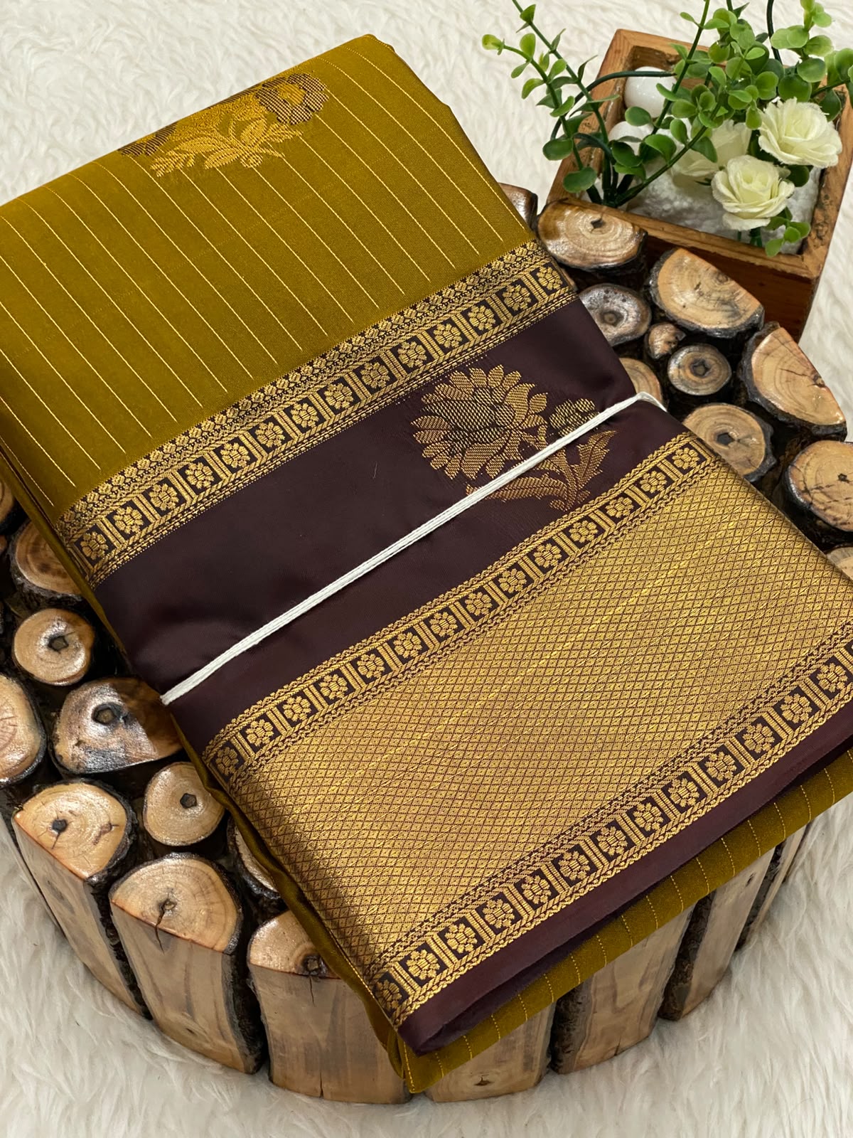 Vairaoosi Bridal Sarees