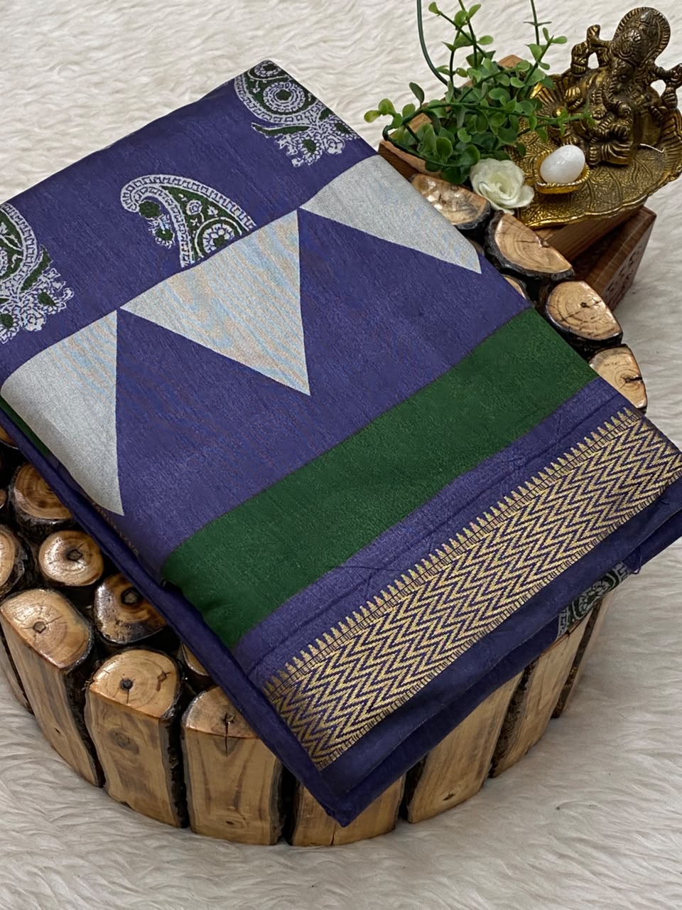 Munga Tussar Silk Saree