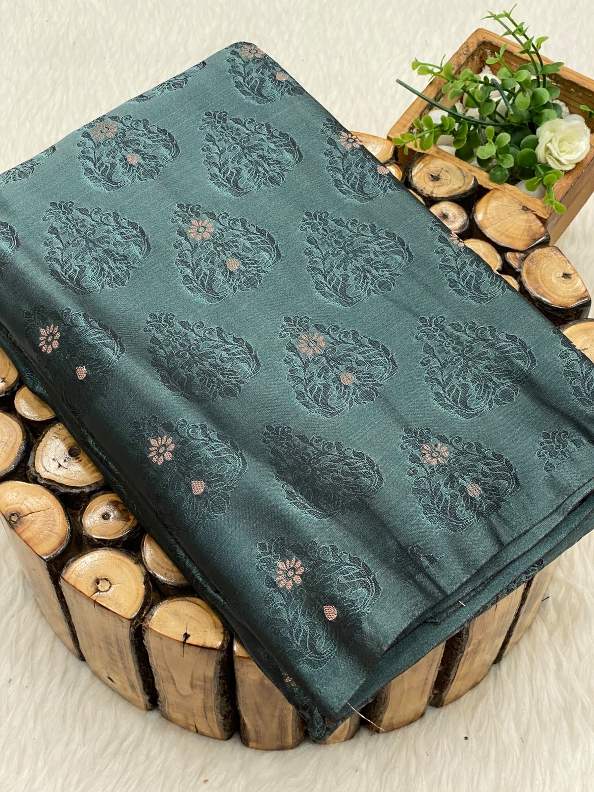 Vegan Elite Silk Saree
