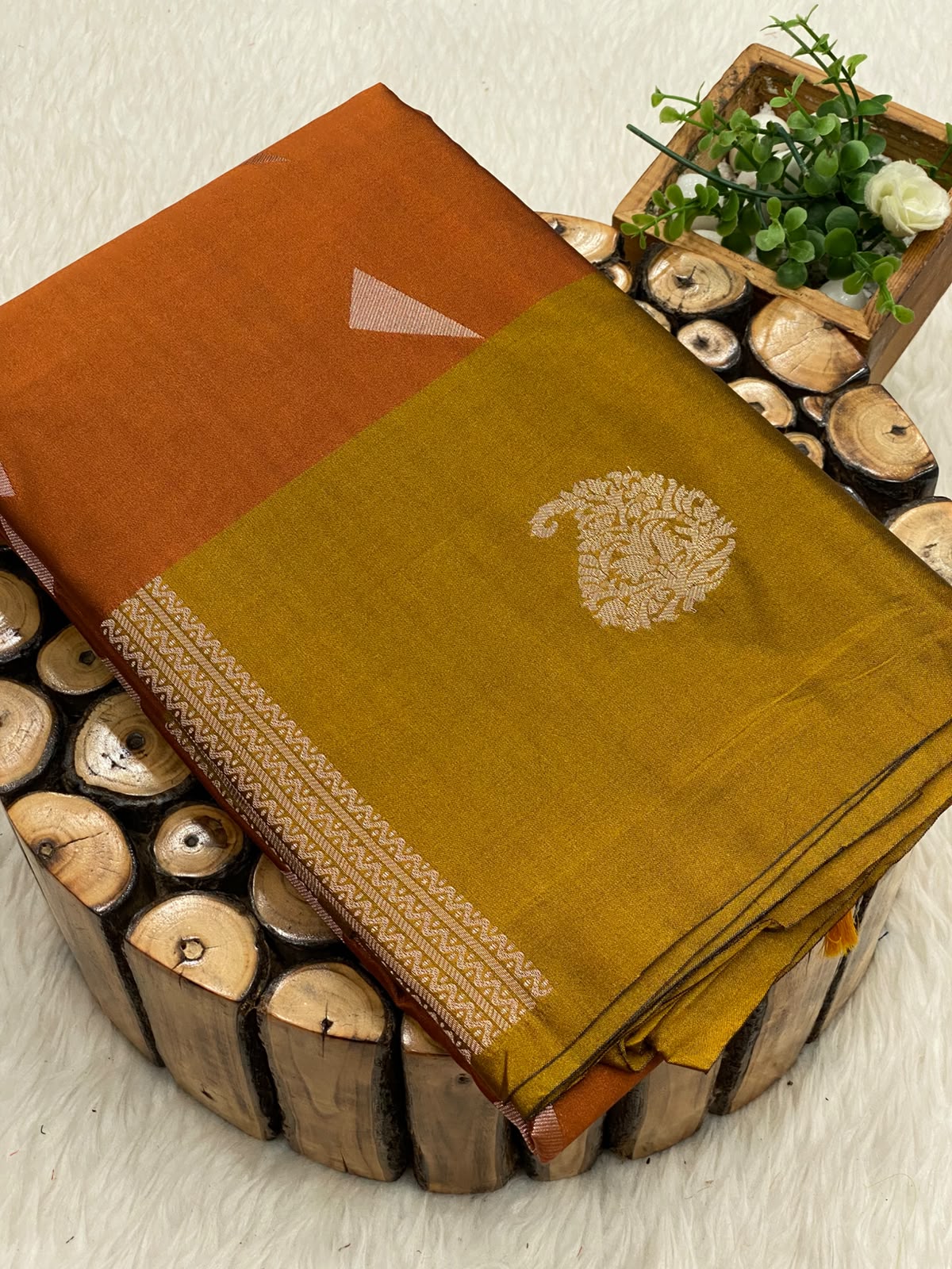 Vegan Elite Silk Saree