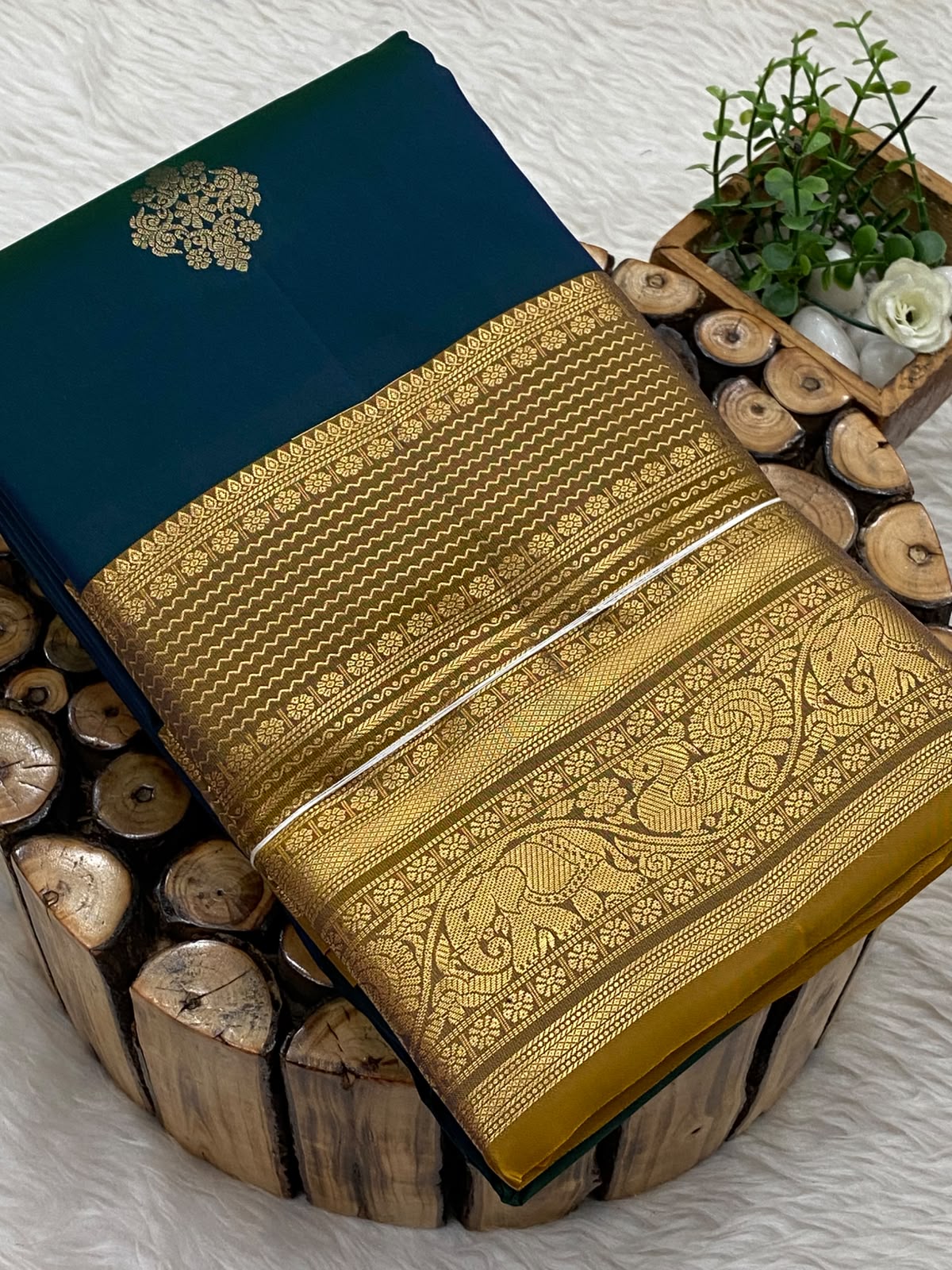 Pure Silk Udal Butta Saree