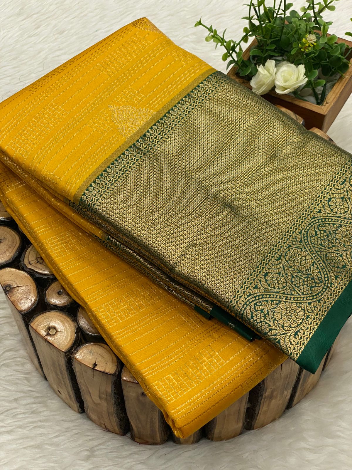 Vairaooshi Bridal Saree