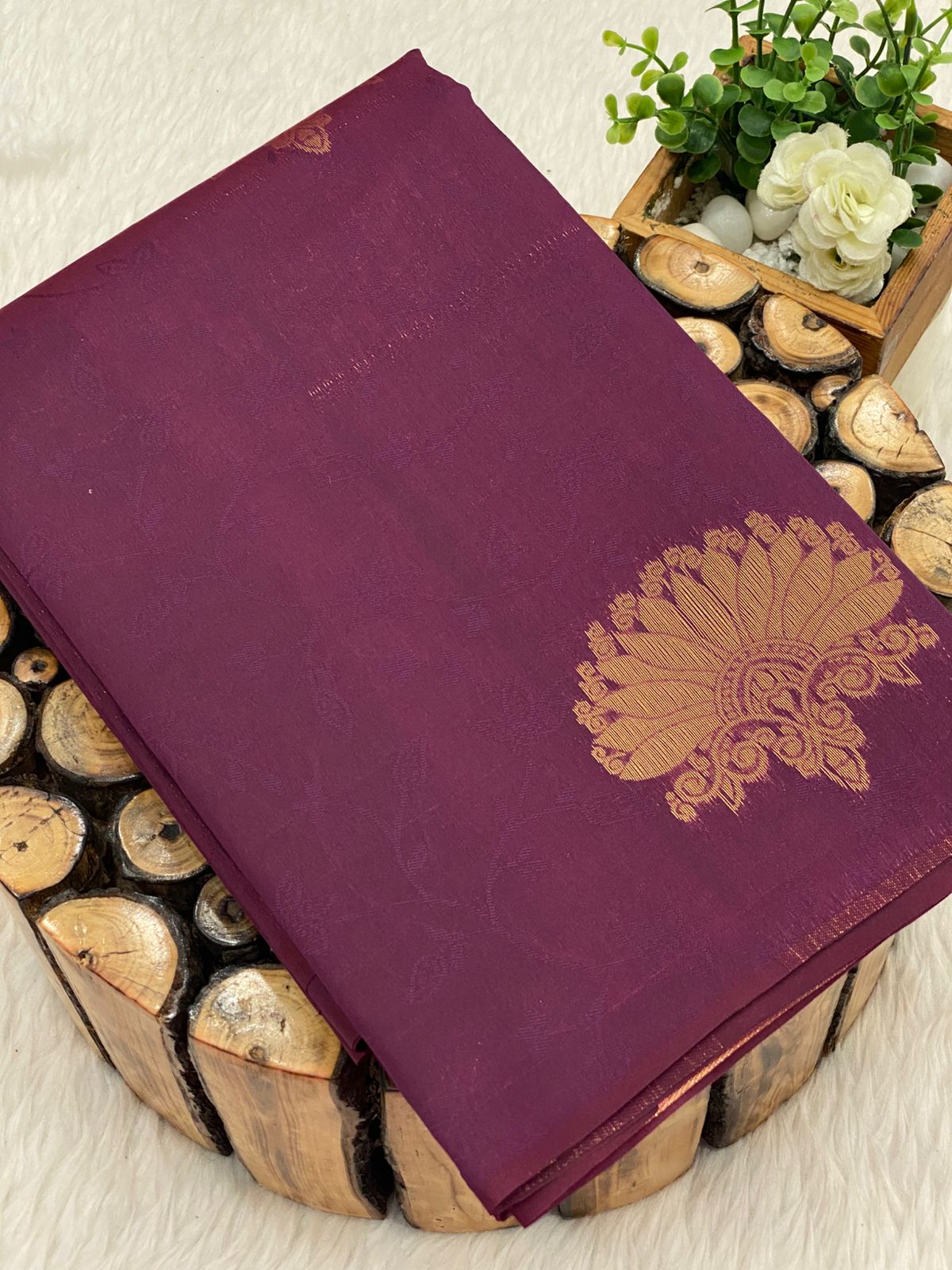 Borderless Embose Soft Silk Sarees
