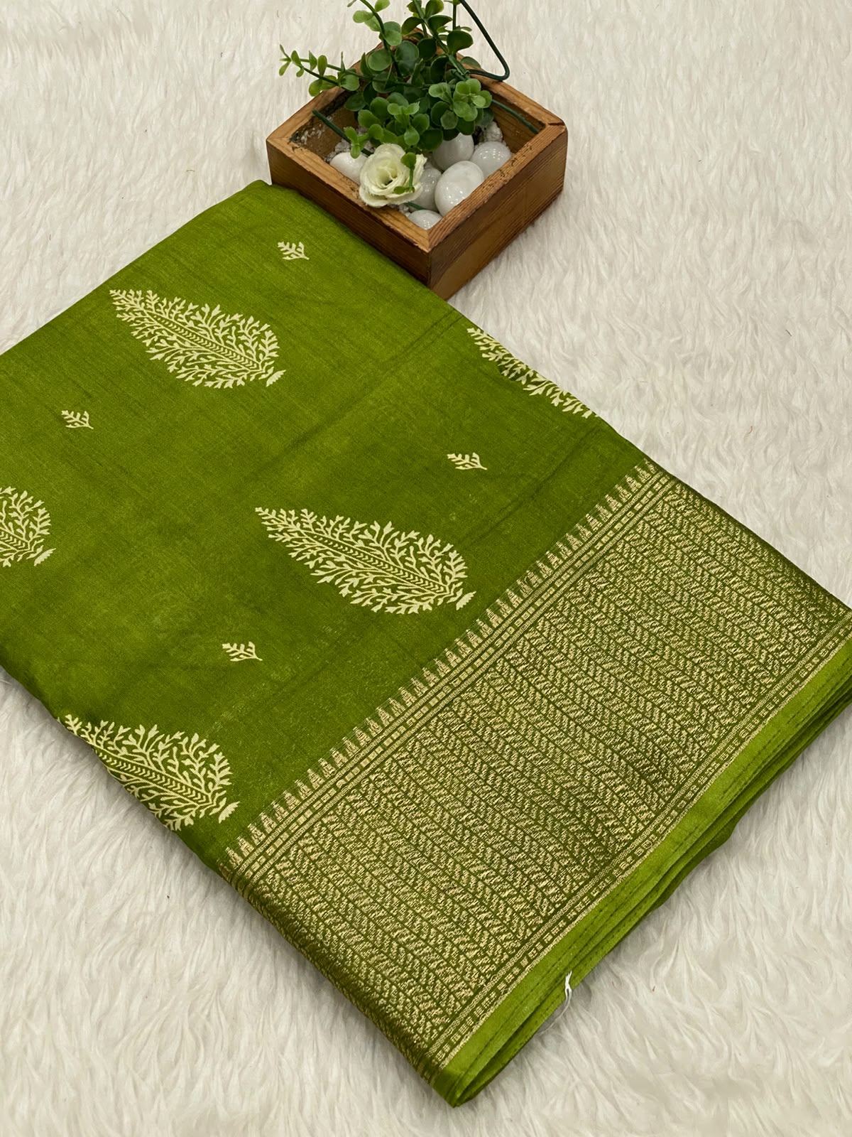 Iconic Dola Silk Sarees vol1