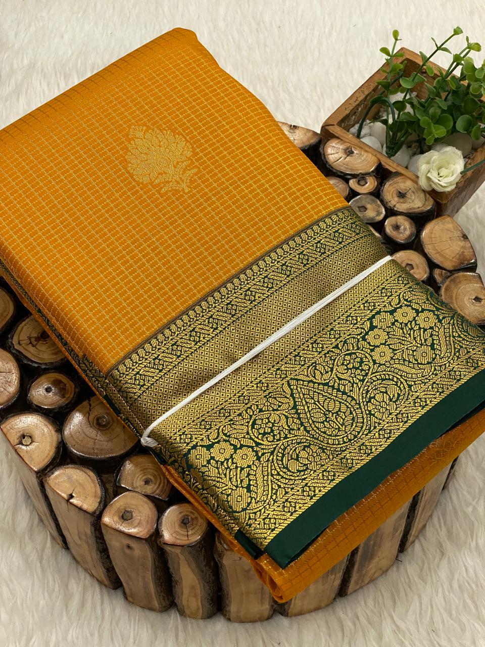 Vairaooshi Bridal Saree