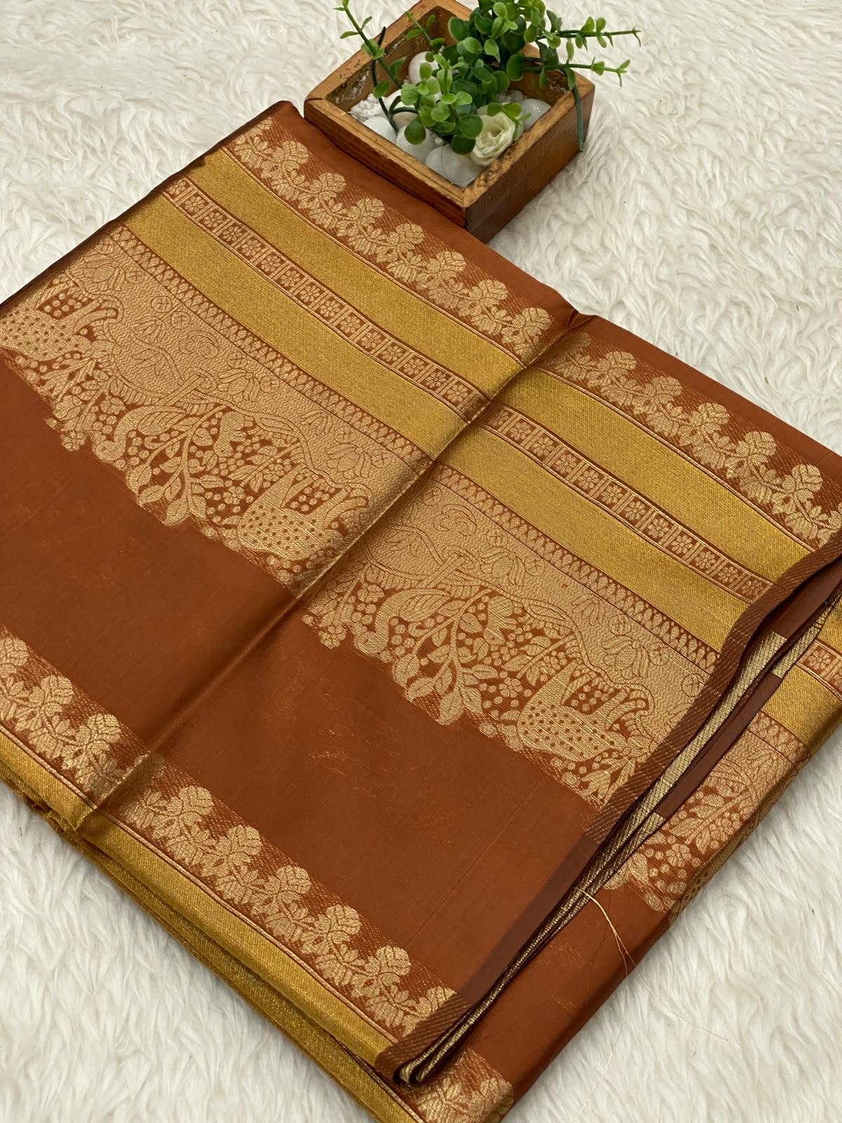 Banarasi Semi Katan Bridal Saree