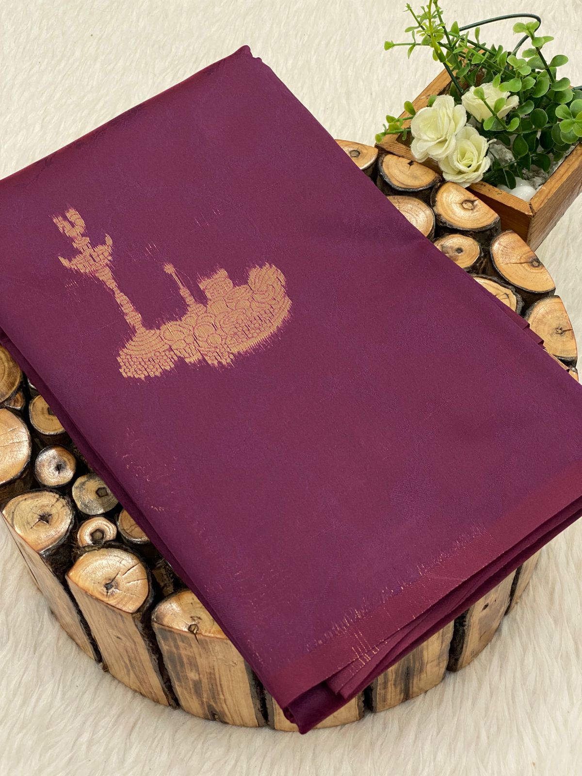 Borderless Embose Soft Silk Sarees