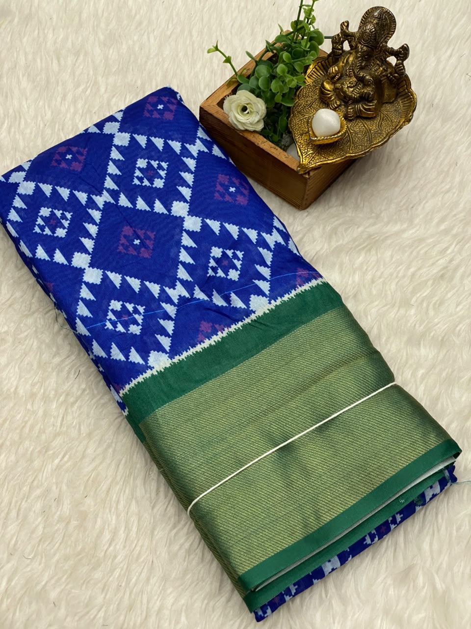 Pochampally Dola Silk Saree