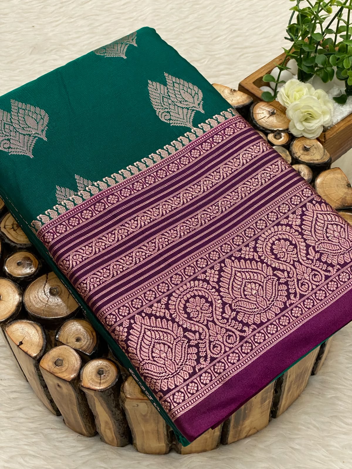 Semi Gadwal Pattu Sarees