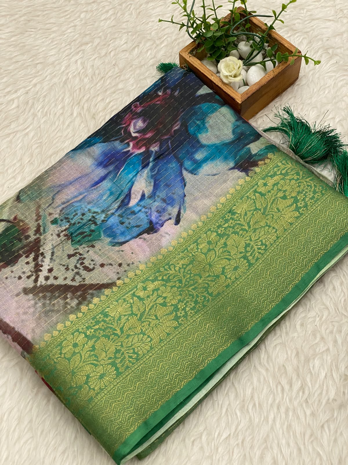 Zari Dola Saree