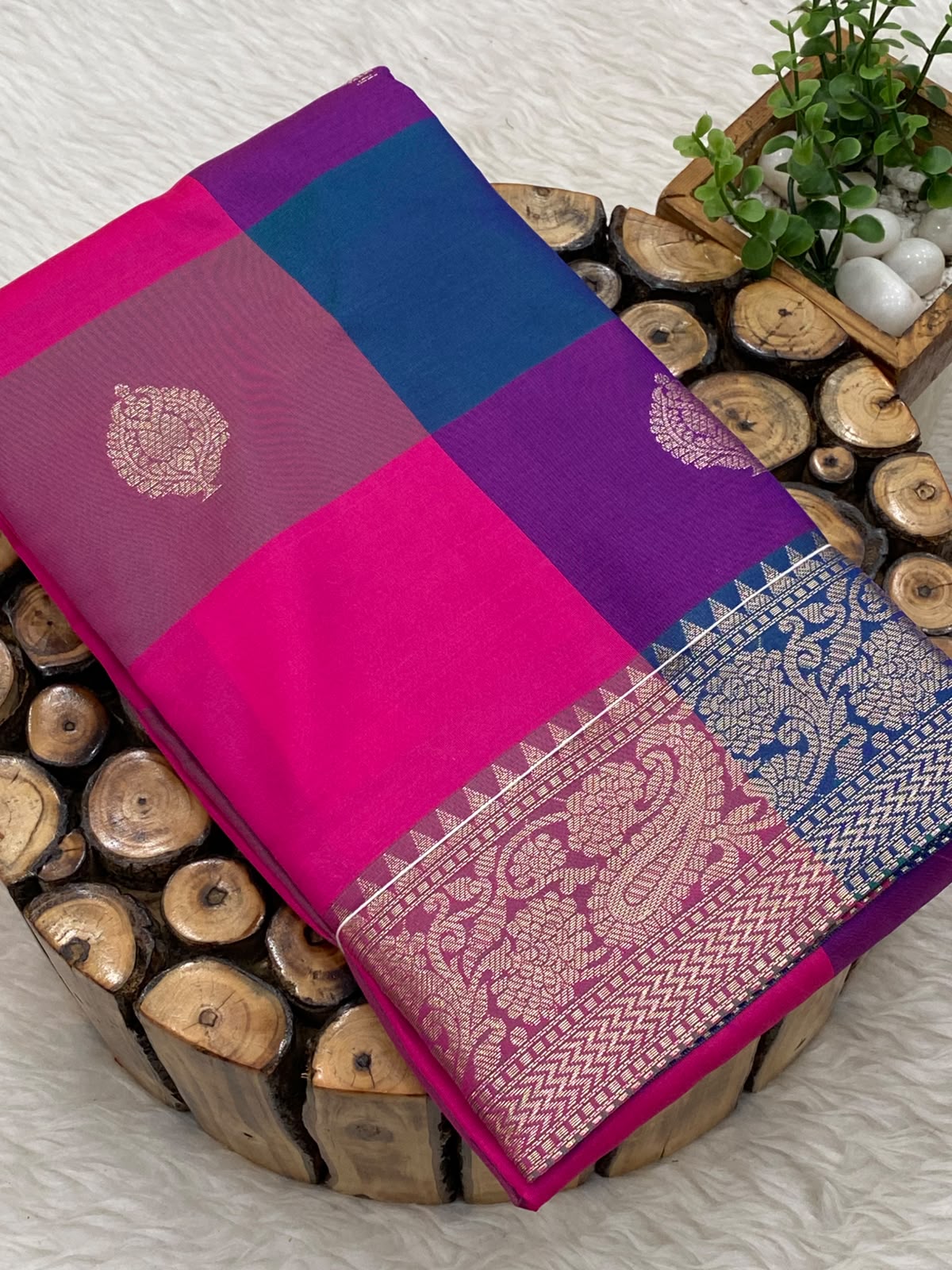 Paalum Pazhamum Katan Bridal Saree