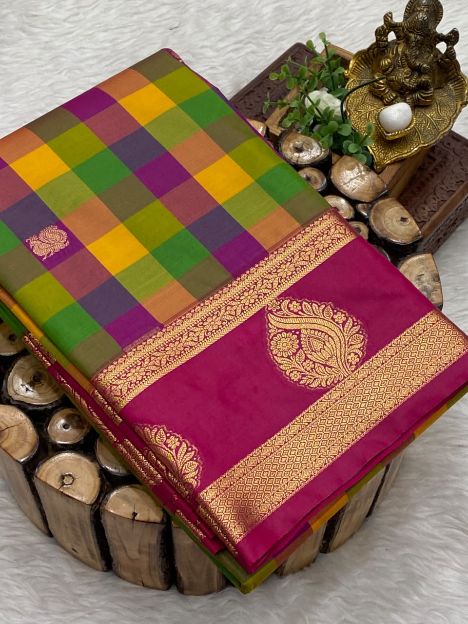 Paalum Pazhamum Bridal Saree