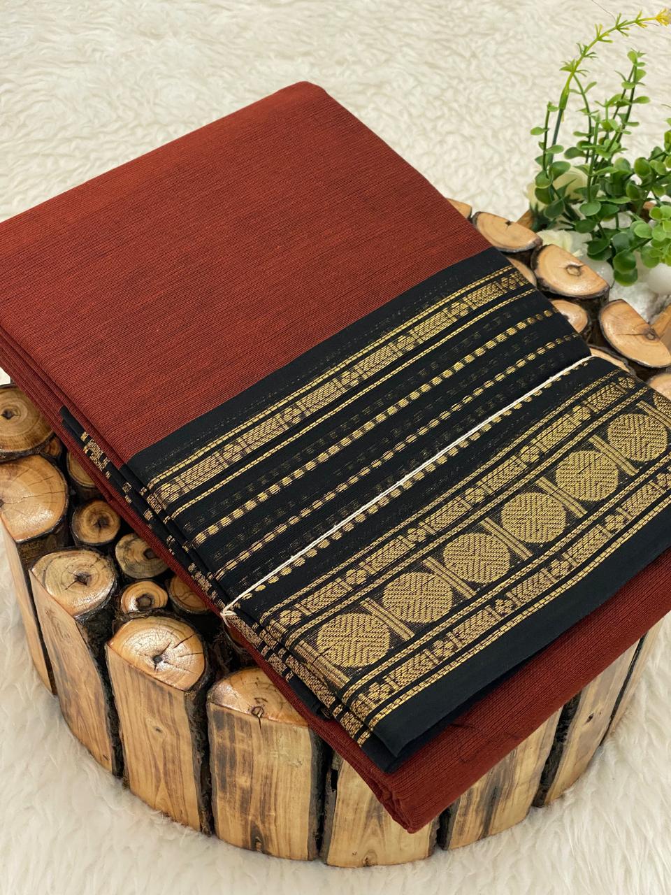 Chettinadu Cotton Sarees W/B