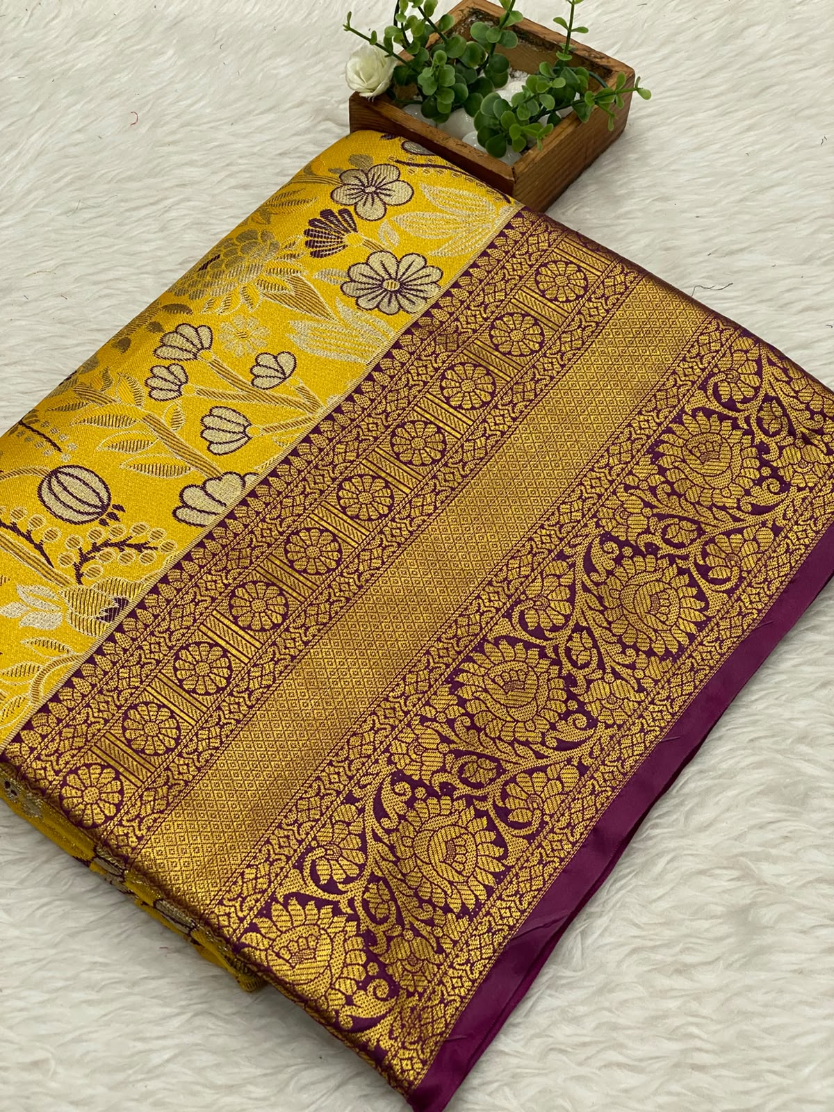 Semi Dharmavaram Pattu Saree