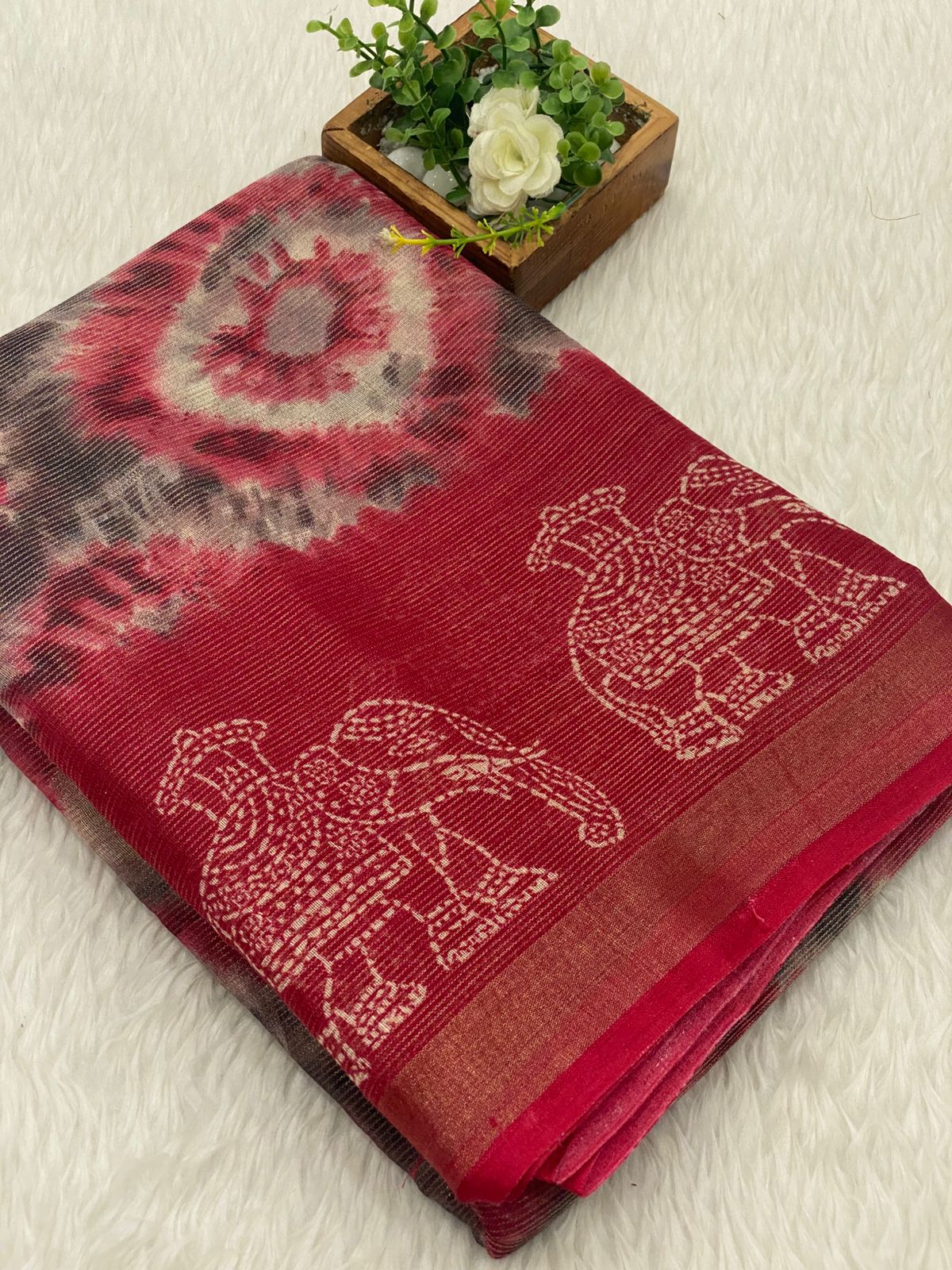 Zari Dola Sarees
