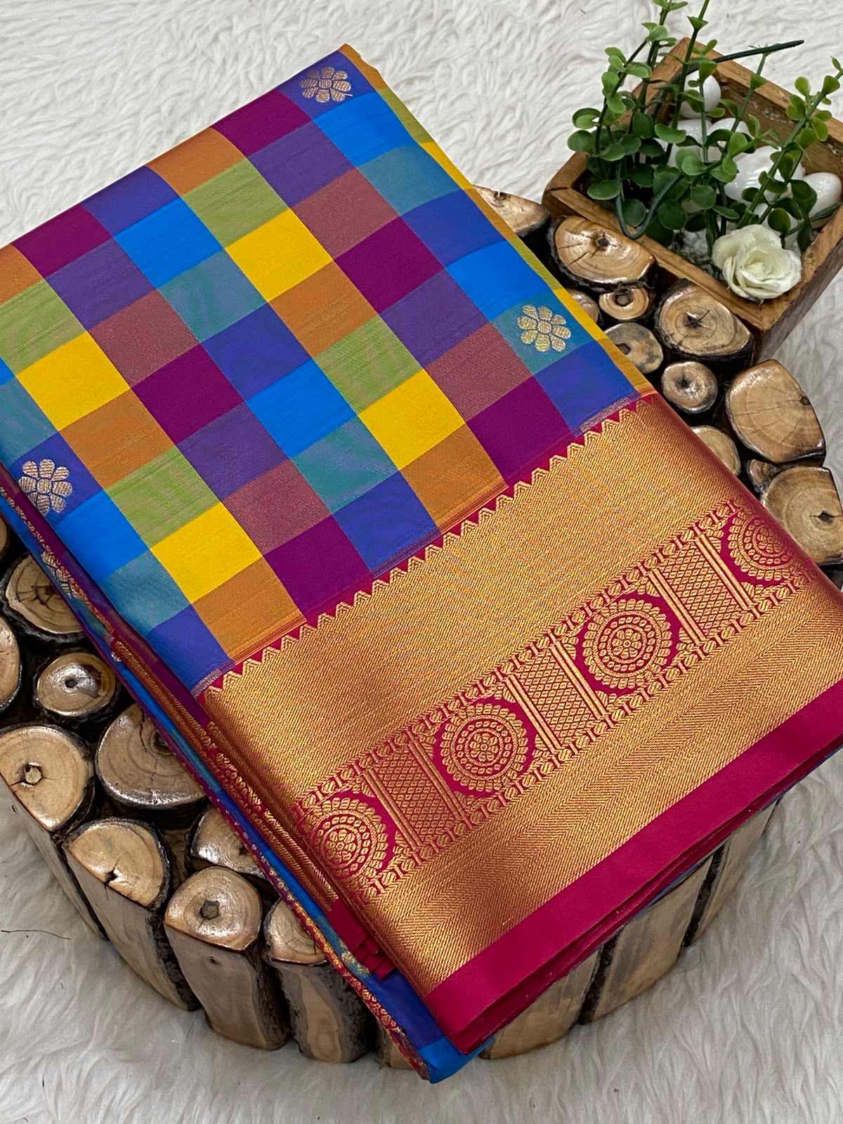 Paalum Pazhamum Bridal Saree