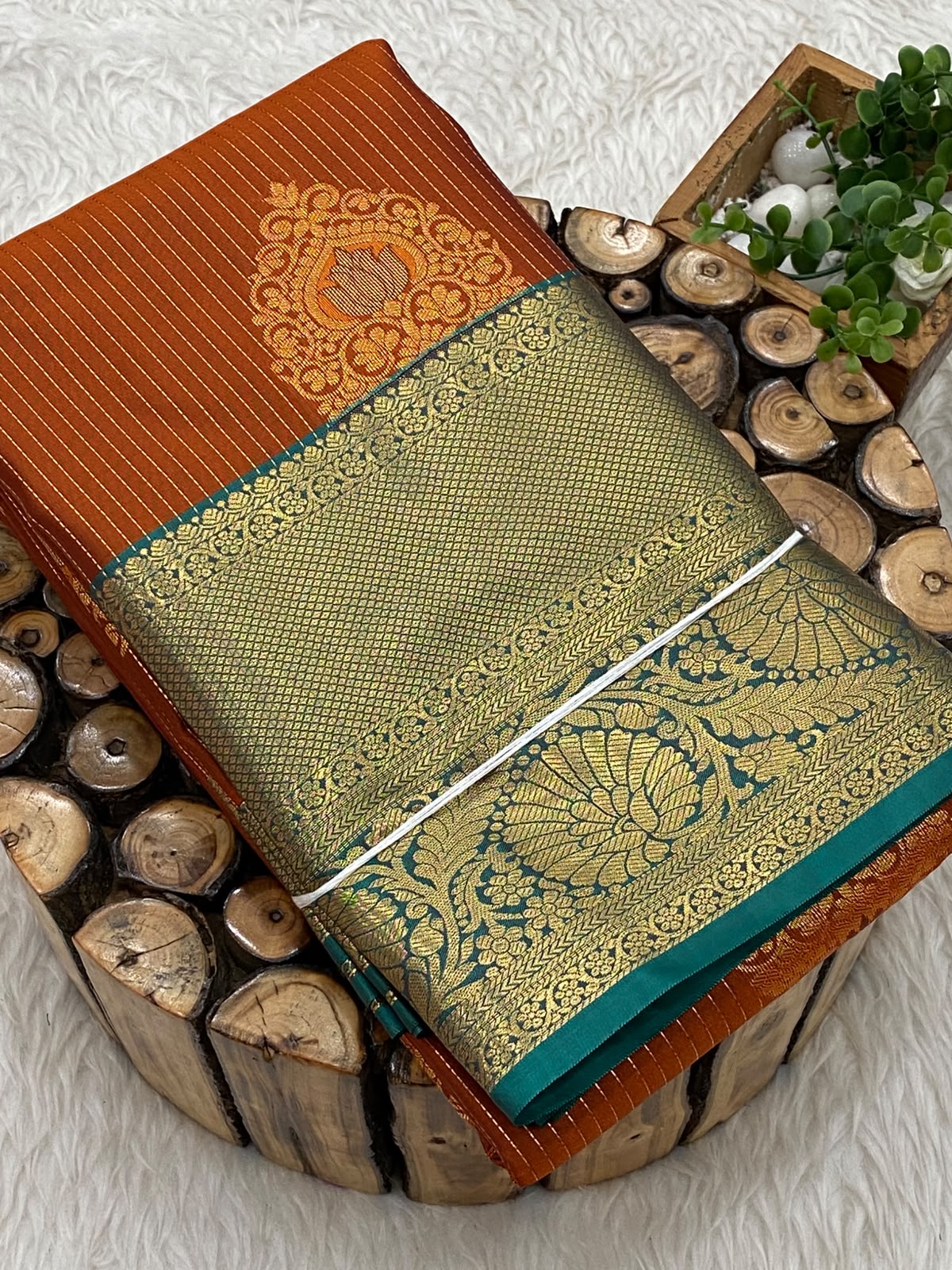 Vairaooshi Bridal Sarees