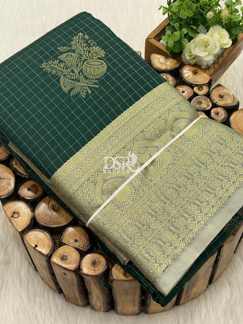 Vairaooshi  Bridal Sarees