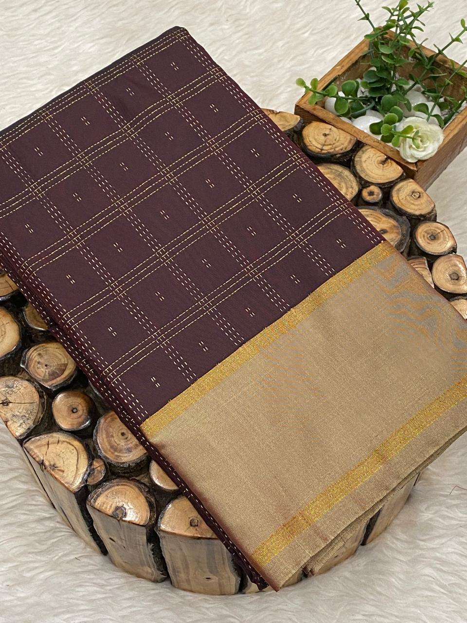 Arani Vairaooshi Soft Silk Saree