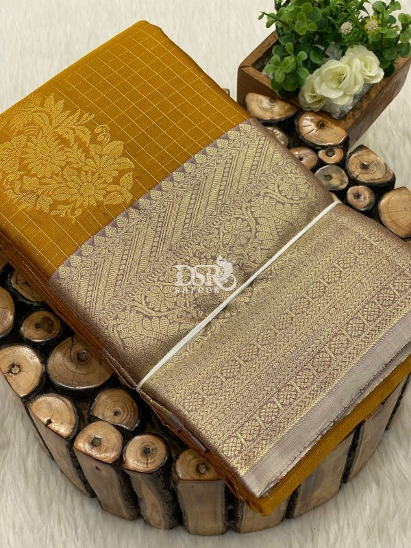 Vairaooshi  Bridal Sarees