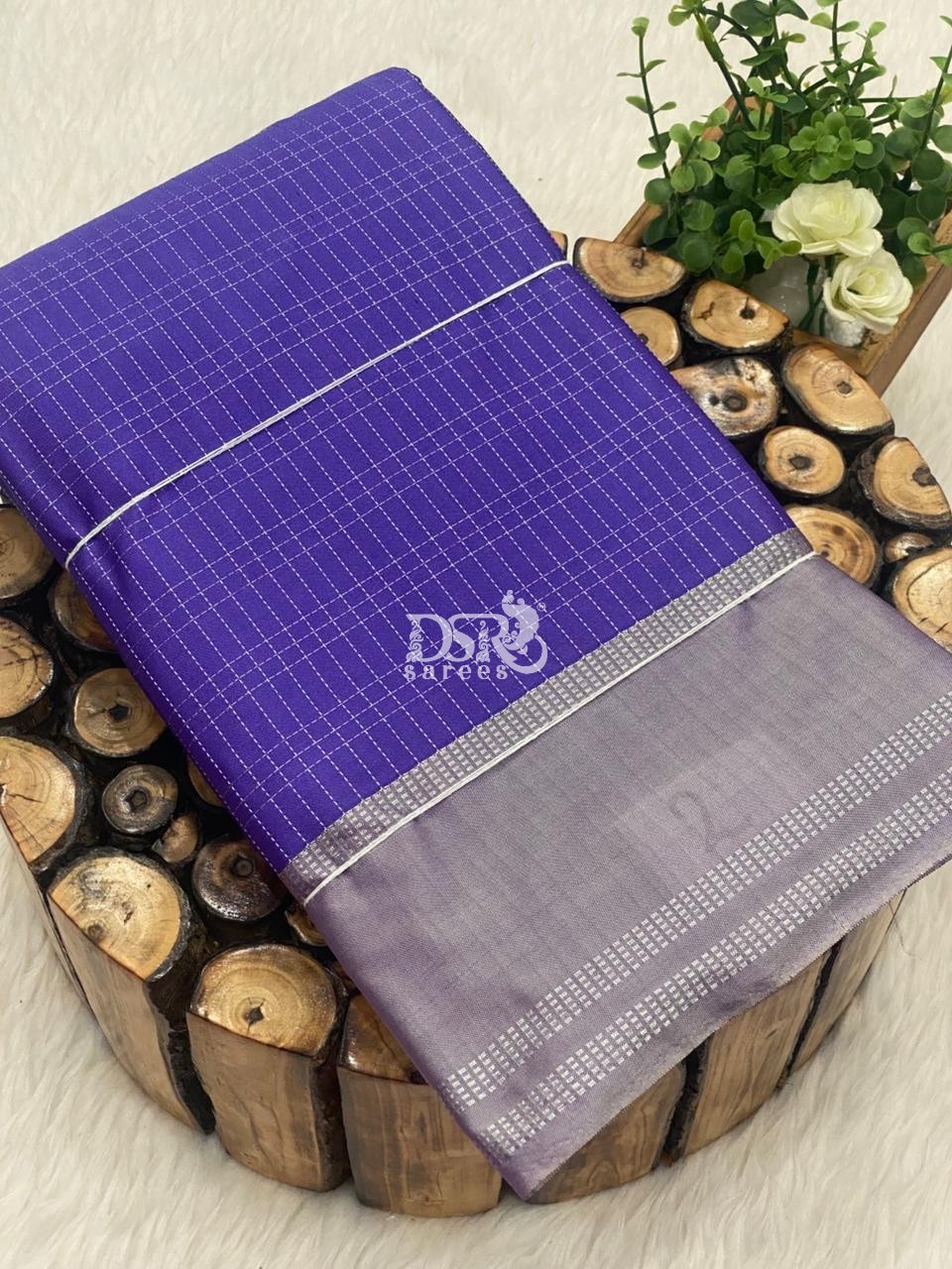 Arani Vairaooshi Soft Silk Saree