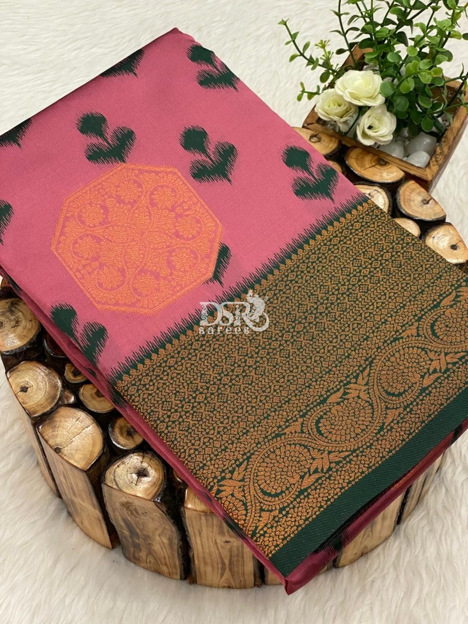 Premium Kanchi Pochampally Saree