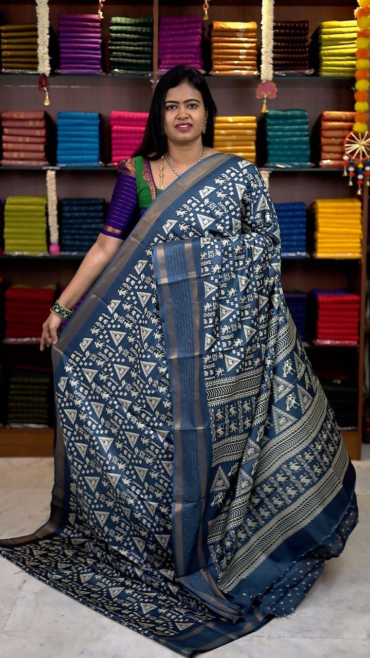 Iconic Border Sequence Sarees