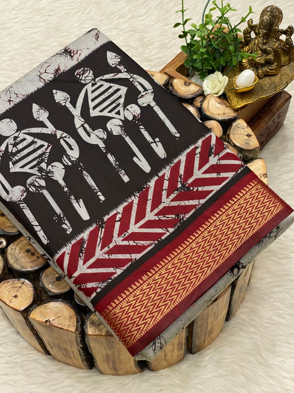 Munga Tussar Silk Saree