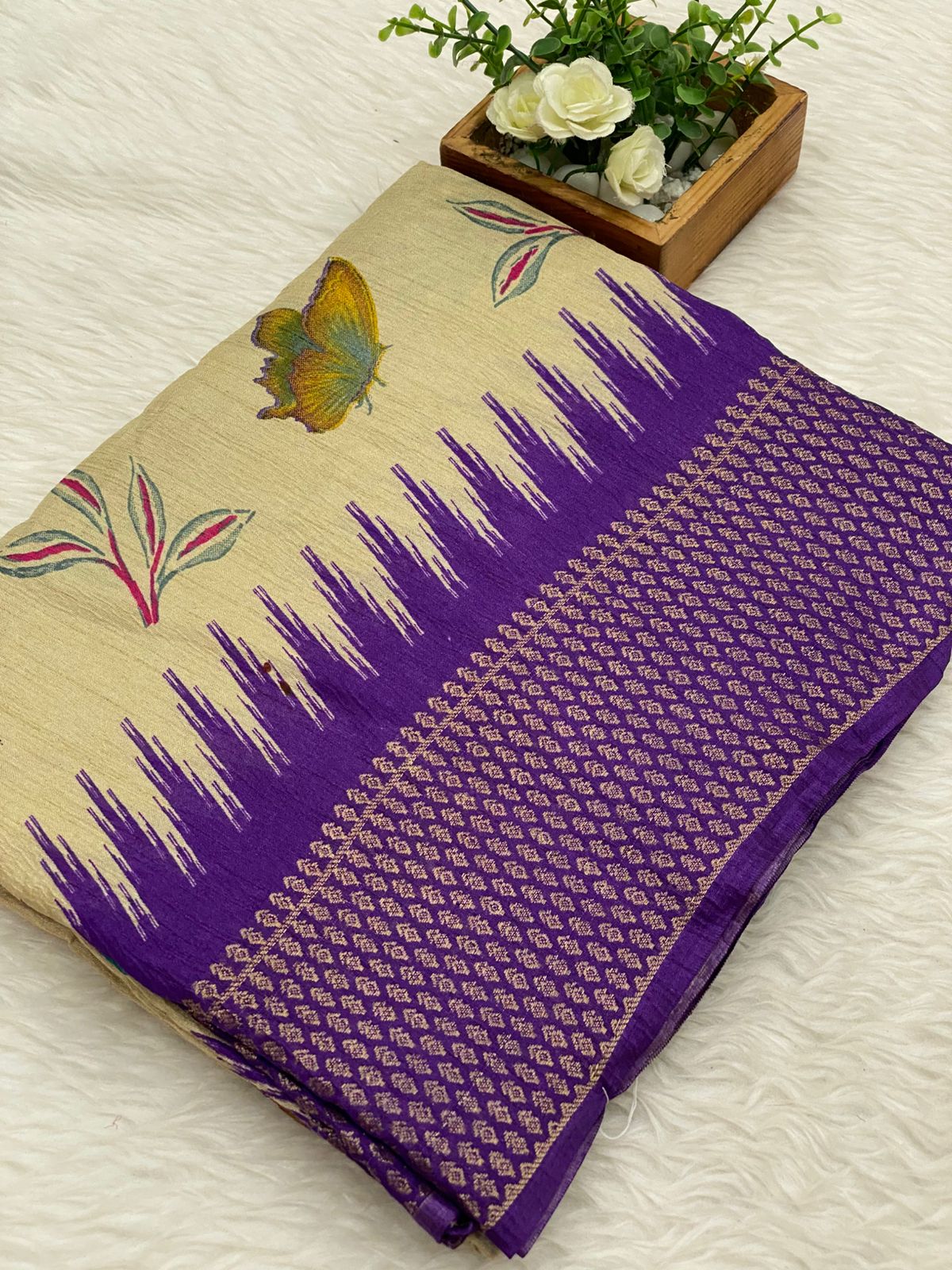 Crushed Dola Sarees