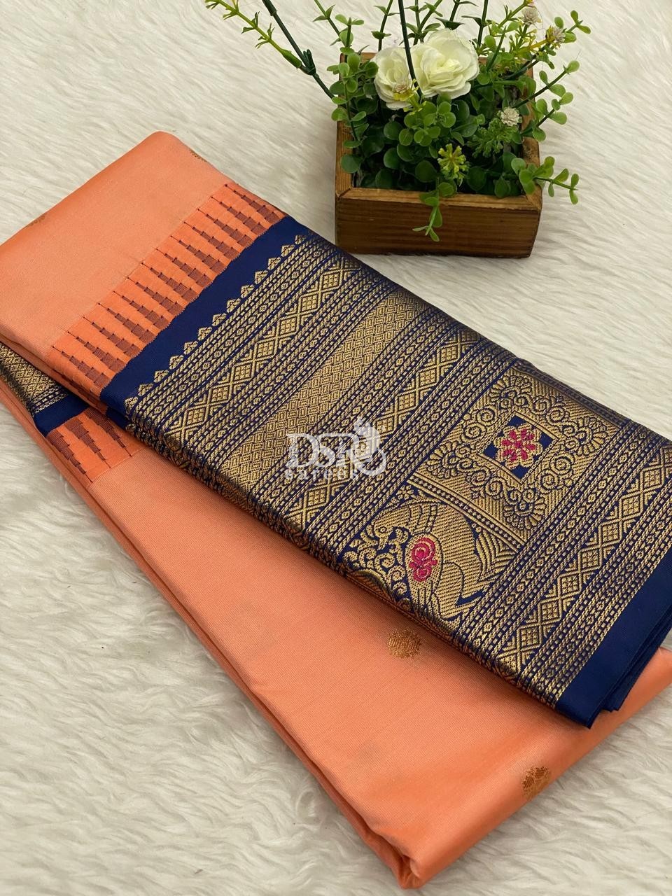 Premium Gadwal Sarees