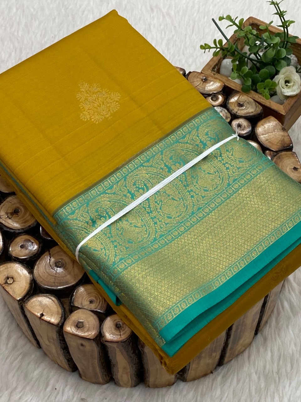 Pure Mix Udal Butta Saree